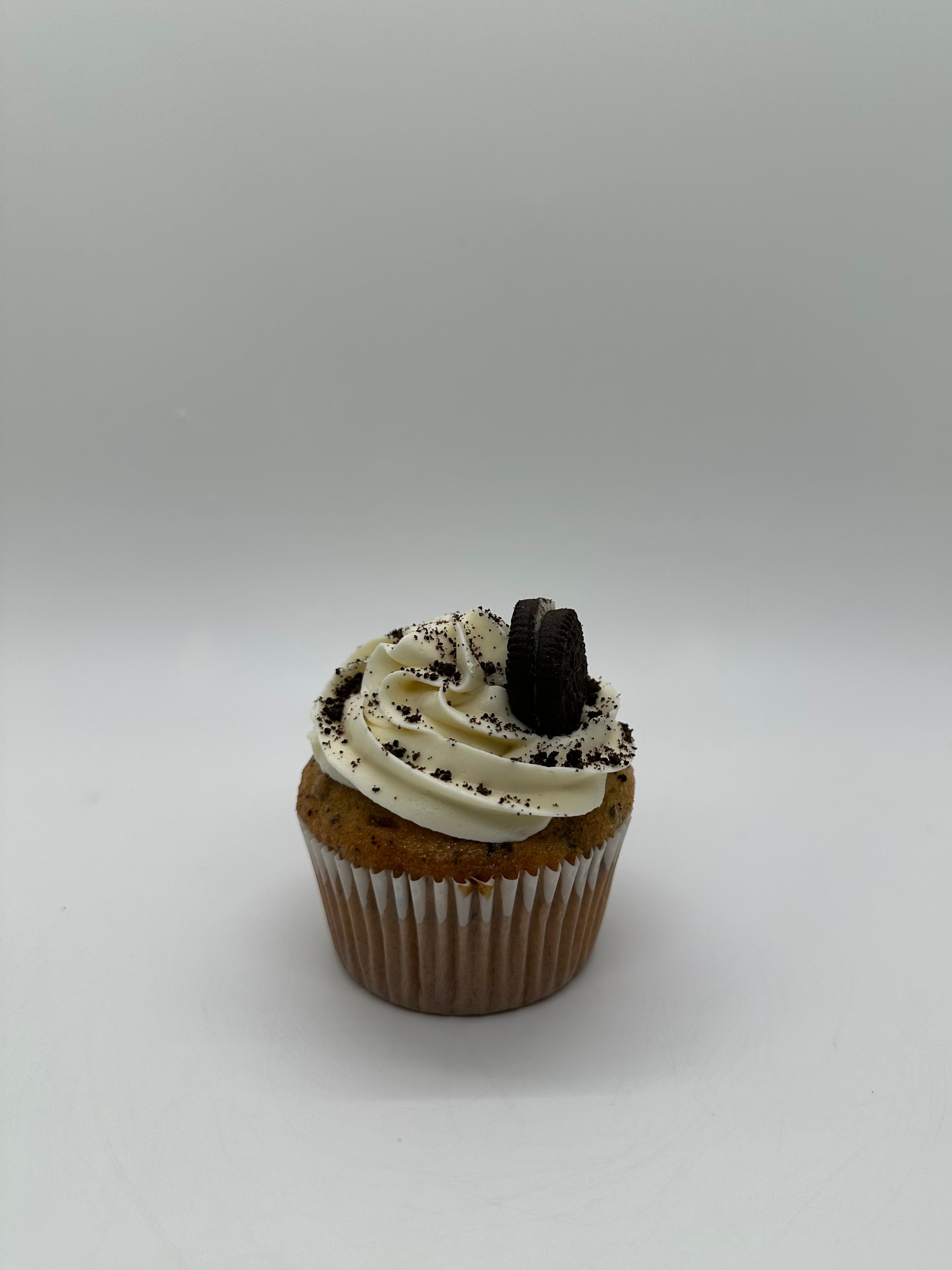 Cookies & Cream Cupcake