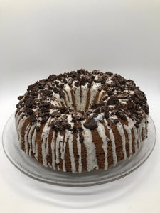 Cookies & Cream Bundt Cake